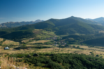 Fototapeta na wymiar Panoramic view from the Peña Tremaya. Palencia. Spain