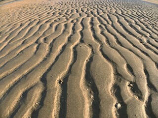 父母ヶ浜の砂浜に広がる砂紋