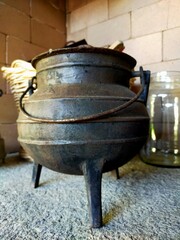 antigüedades de metal