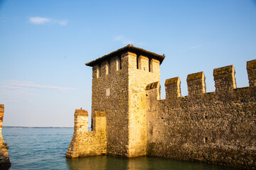 SSirmione Castle (Castello Scaligero), Lake Garda - Scaligerburg .earch results