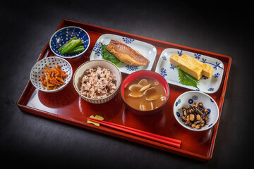 Fototapeta na wymiar ごはんと味噌汁　Typical Japanese meal 