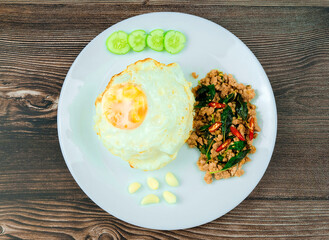 fried basil pork