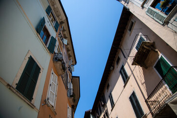 Fototapeta na wymiar Old town of Salo on Lake Garda