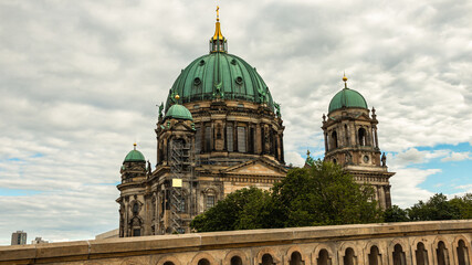 The famous Berliner Dom (Berlin Cathedral) in Berlin © Mummert-und-Ibold