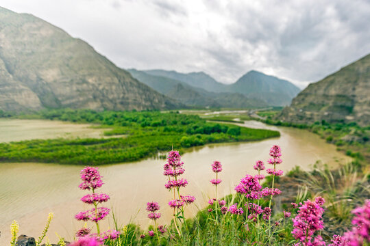 Coruh River.  rises in the Mescit Mountains in north-eastern Turkey, flows through the cities of Bayburt, Ispir, Yusufeli, and Artvin, along the Kelkit-Coruh fault, before flowing into Georgia.
