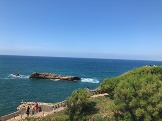 Fototapeta na wymiar Vue du Rocher de la Vierge à Biarritz