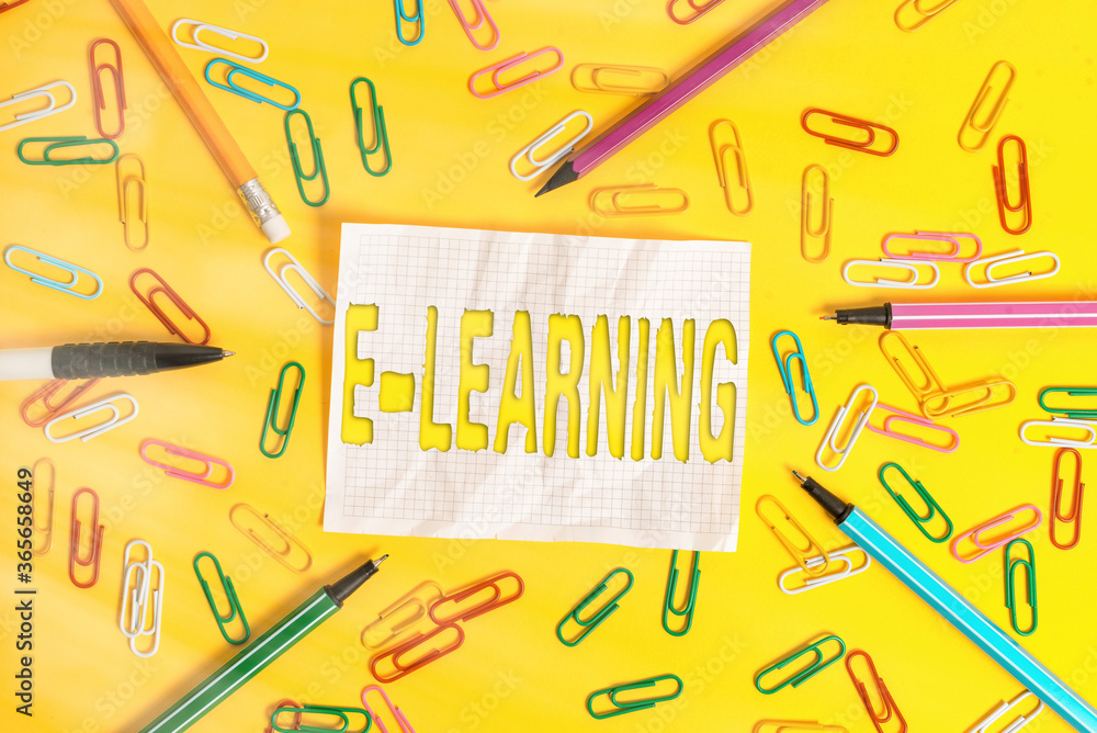 Aufkleber writing note showing e learning. business concept for training through electronic media usually over