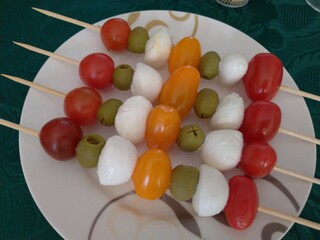 Healthy fresh food - Tomatoes, mozzarella and olives - 365682055