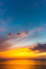 Obraz na płótnie Canvas Beautiful sunset cloudy sky.