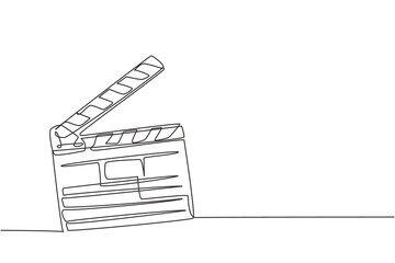 One single line drawing of retro old classic movie board clapper. Vintage film scene taker item concept continuous line draw design graphic vector illustration