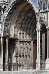 portail sud de la cathédrale de Chartres ( détails)