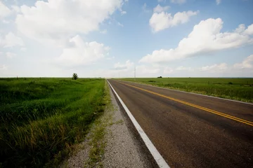 Fotobehang road in the countryside © Silver Edge