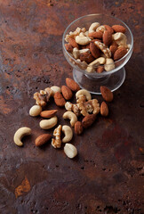 ミックスナッツ