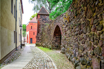 Fototapeta na wymiar Historical city wall with gate in Bernau near Berlin, Germany