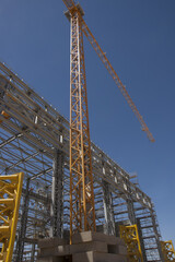 Galpon metalico construccion trabajadores  postes  de electricidad galvanizado estructura metalica...
