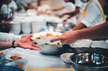 Charity food for the poor and the homeless : The concept of food shortage and hunger