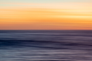 Obraz premium Abstract sunrise over the ocean