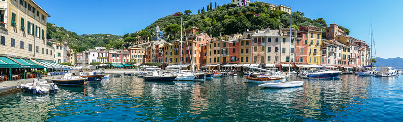 Fototapeta na wymiar The bay of Portofino