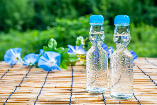 ラムネ 冷えたラムネ 夏イメージ Foto De Stock Adobe Stock