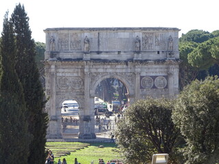 Gate