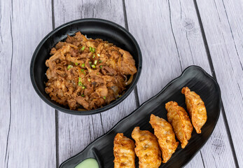 Thai Food Specialist Meals 