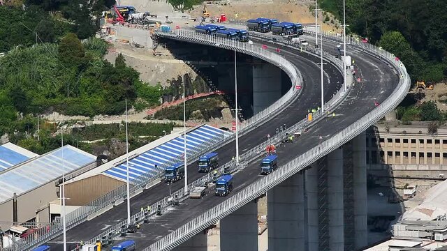  Video editoriale: Ponte di Genova, collaudo con i tir della ditta di autotrasporti Germani di Brescia