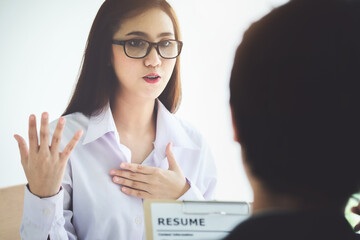 HR  discussion job interview with  answers from women applying for jobs.