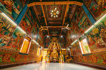 Obraz premium inside main hall of Wat Chantaransay or Candaransi Pagoda - Khmer pagoda in Ho Chi Minh city (Saigon), Vietnam