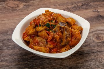 Chicken with oyster sauce and vegetables