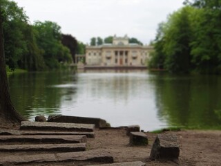 Pałac na wyspie. Łazienki Kr&oacute;lewskie w Warszawie
