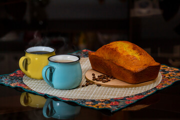 a warm and colorful moment with coffee, milk and cake / un cálido y colorido momento con cafe, leche y pastel