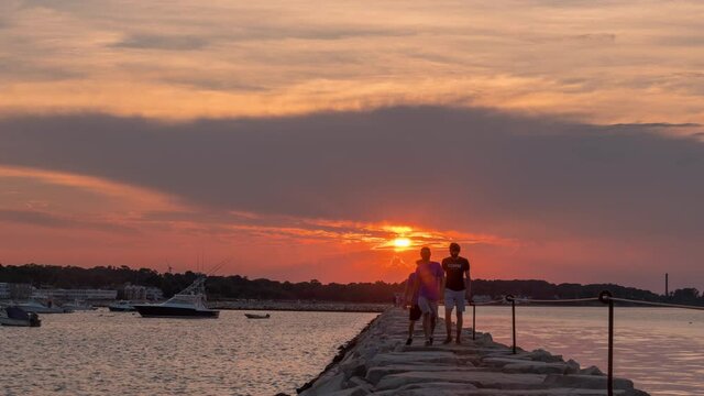 Plymouth, Massachusetts, Sunset Timelapse Video from pier