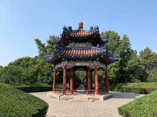 Kiosque d'un jardin à Pékin, Chine