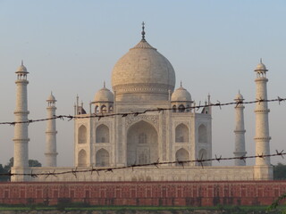 taj mahal agra india