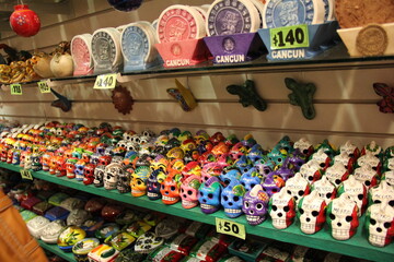 Cancún, playas, playa, juguetes, muñeca, rusia, matrioska, souvenir, variopinto, arte, ruinas, tradicional, madera, color, rojo, familia, decoraciones, blanco, pintada, cultura, regalo, juguete, arte,