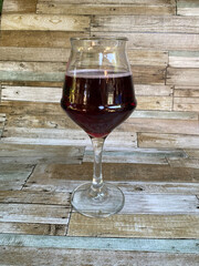 the Glass of red wine