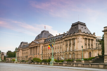 Fototapeta na wymiar Summer sunset over the Royal Palace of Brussels in Belgium - vivid colors wide view