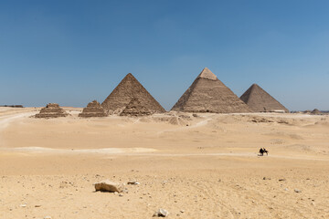Fototapeta na wymiar Giza Pyramids, Egypt