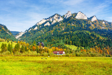 View of Trzy Korony (Three Crowns) peak in Pieniny National Park, Poland on a warm summer day. © Milosz Maslanka