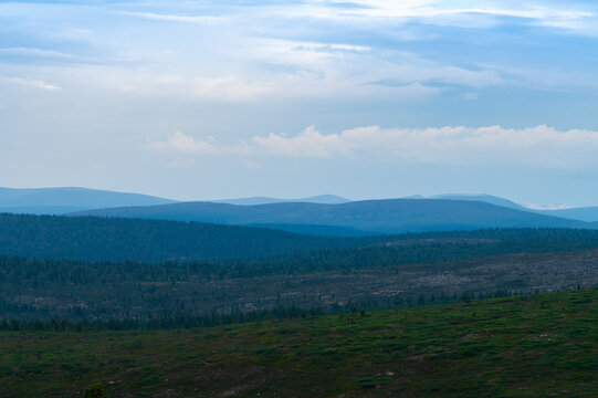 A beautiful natural view of the wilderness at the peak of Kaunisp&auml;&auml; fell in Saariselk&auml;, Lapland.