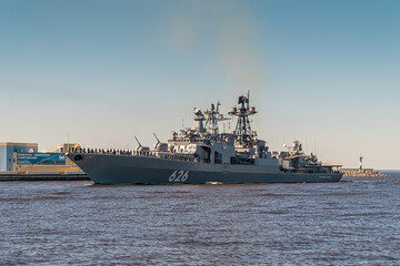 A large anti-submarine ship Vice Admiral Kulakov of project 1155 passes near Kronstadt during the rehearsal of the naval parade.17, 2020.