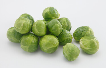 The Brussels sprout is a member of the Gemmifera Group of cabbages , grown for its edible buds. The leaf vegetables are typically 1.5–4.0 cm in diameter and look like miniature cabbages. 