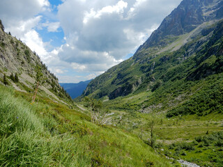 Naklejka premium Magnifique paysage de montagne, dans la vallée de Chamonix mont-blanc