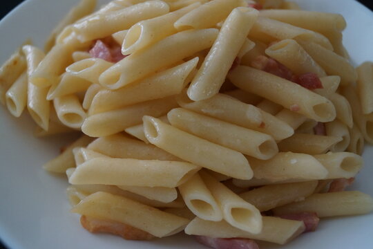 Macarrones con beicon