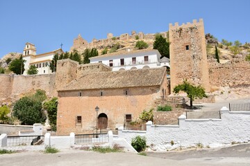 Fototapeta na wymiar Vista del pueblo de Moclín y su castillo, Granada, España