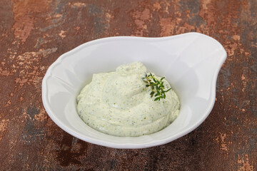 Cottage cream snack with herbs