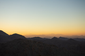 Obraz premium Beautiful dry mountains landscape at sunset