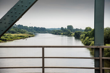 Blick von Brücke auf die Weser