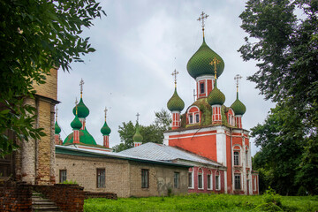 Fototapeta na wymiar Church of Alexander Nevsky in Pereslavl-Zalessky - memory of the Blessed Prince