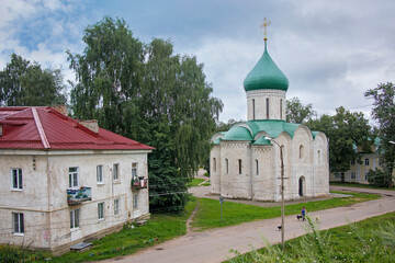 Fototapeta na wymiar Transfiguration Cathedral in Pereslavl Kremlin founded by Yuri Dolgoruky in 1152. Pereslavl-Zalessky, Russia. Golden Ring of Russia